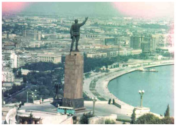 Bild: Blick über die Bucht von Baku